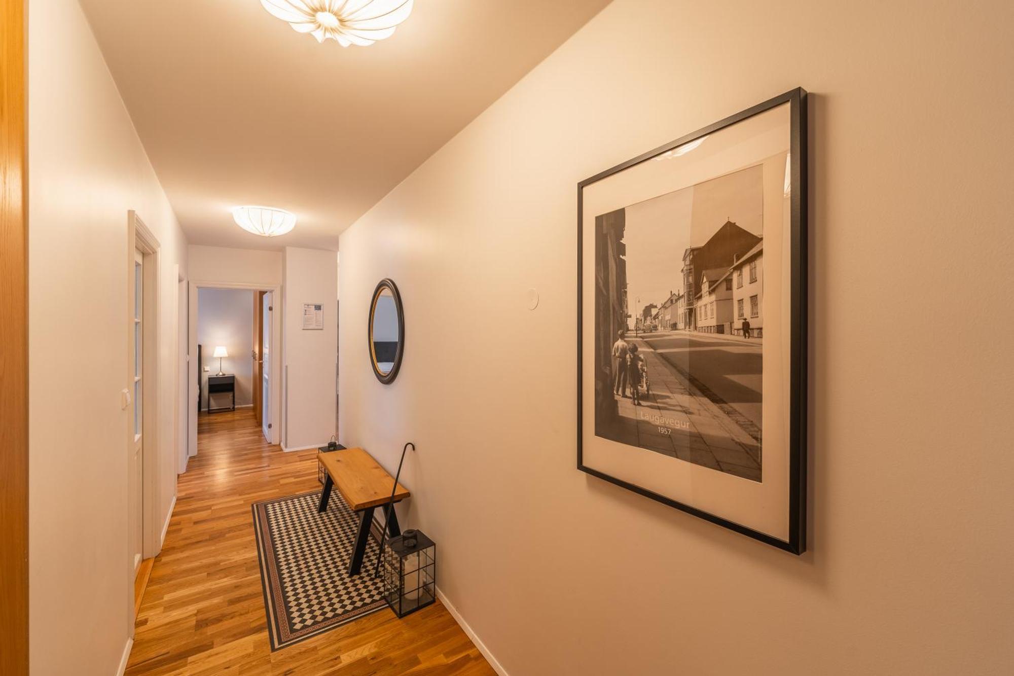 Day Dream Apartments Laugavegur 139 Рейк'явік Екстер'єр фото